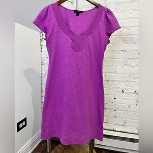 Banana Republic Magenta 100% Cotton Tshirt Dress Short Sleeve VNeck Embroidered